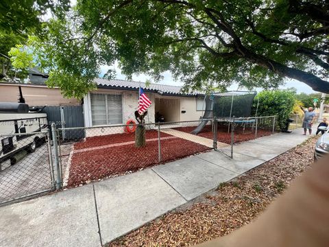 2990 W 7th Ave Hialeah FL 33012