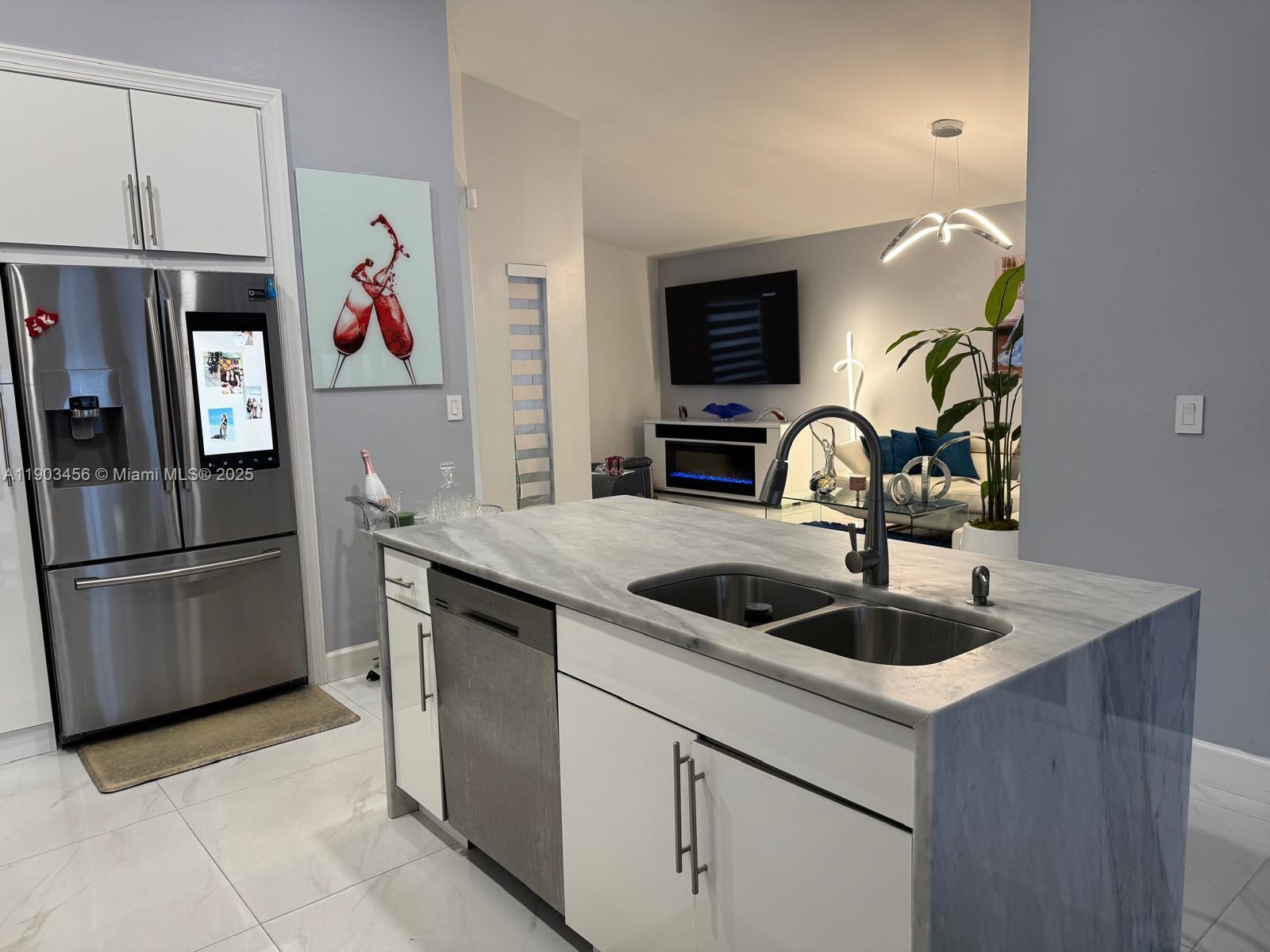 PRINCETONIAN BY THE PARK - Residential