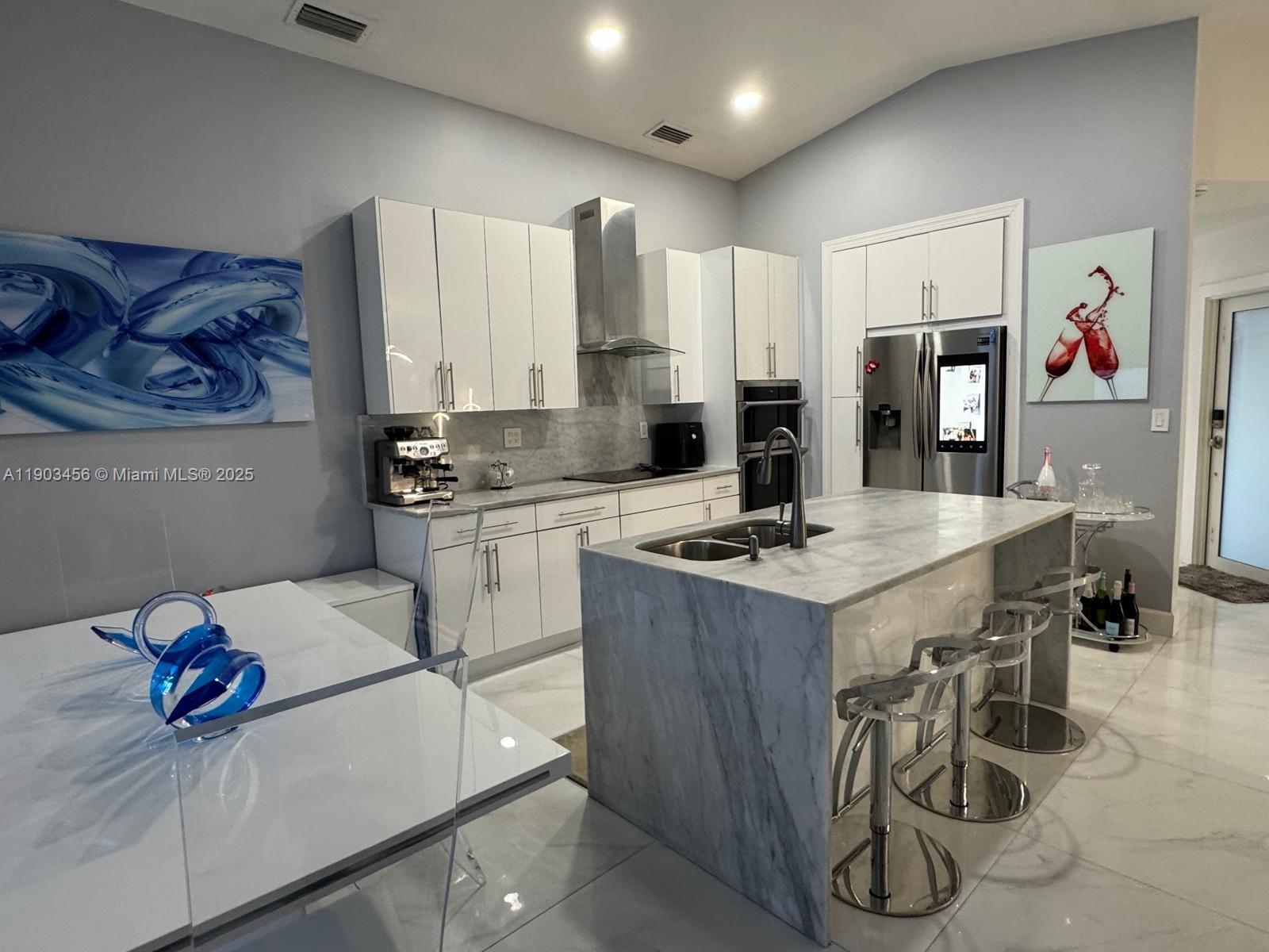 PRINCETONIAN BY THE PARK - Residential