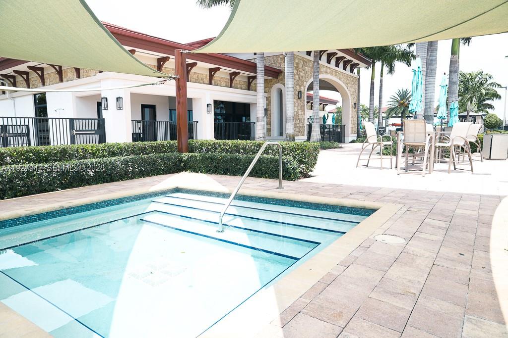 AQUABELLA SECTION ONE - Residential Lease