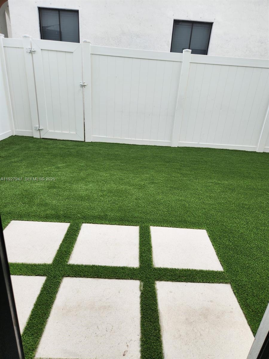 AQUABELLA SECTION ONE - Residential Lease