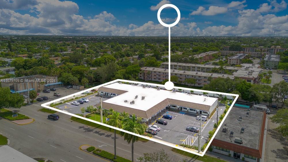 760 SQFT Retail/Office Space for lease. $2,275.00 per month (plus sales tax). Completely turnkey space. Brand new bathrooms, water heater, lighting, flooring, a/c unit, impact storefront and windows, new doors, new roof among many other items.