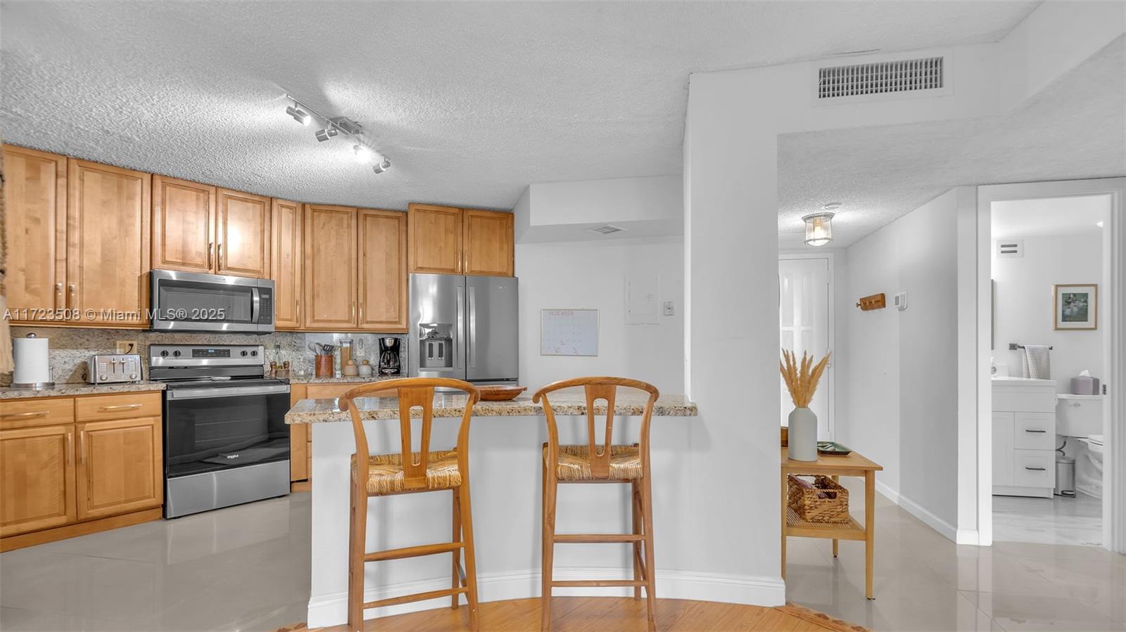 Property for Sale at 200 Leslie Dr 511, Hallandale Beach, Broward County, Florida - Bedrooms: 1 
Bathrooms: 1  - $239,000