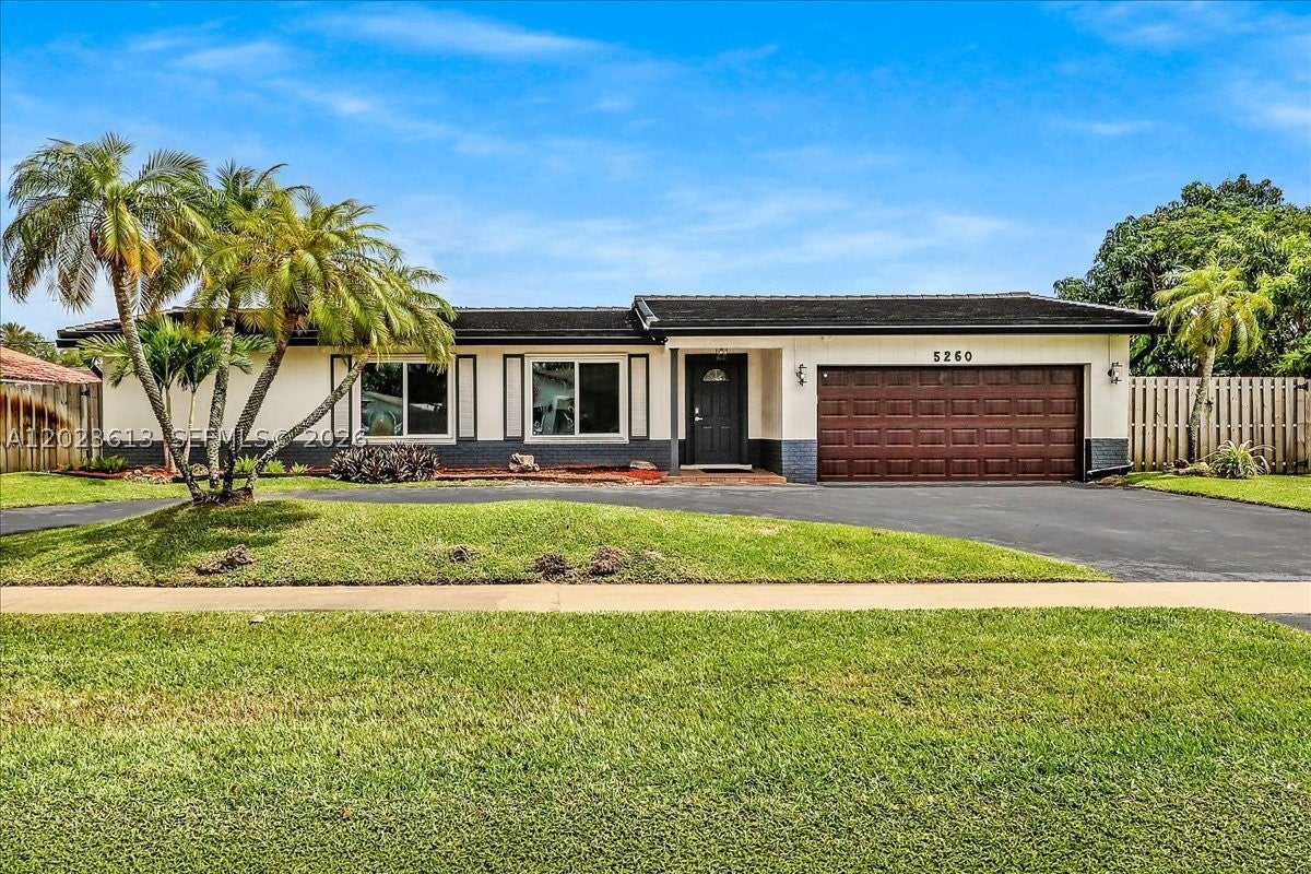5260 SW 10th Ct
