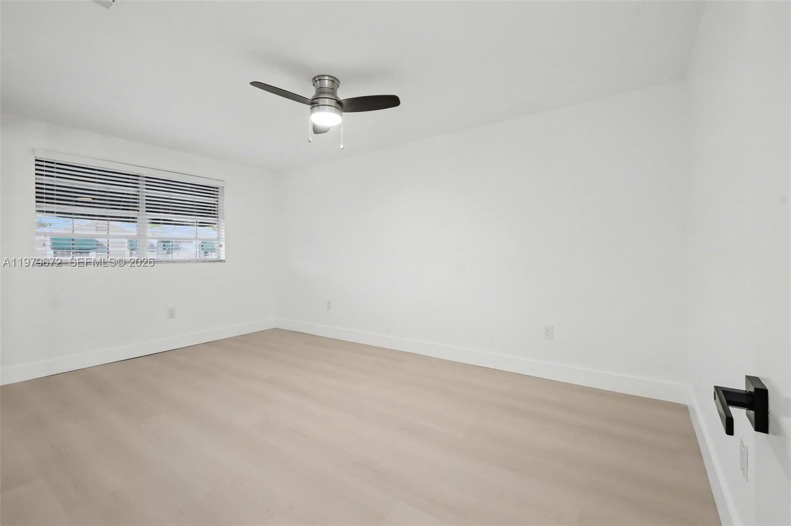 FLAMINGO LAKES TOWNHOUSE - Residential