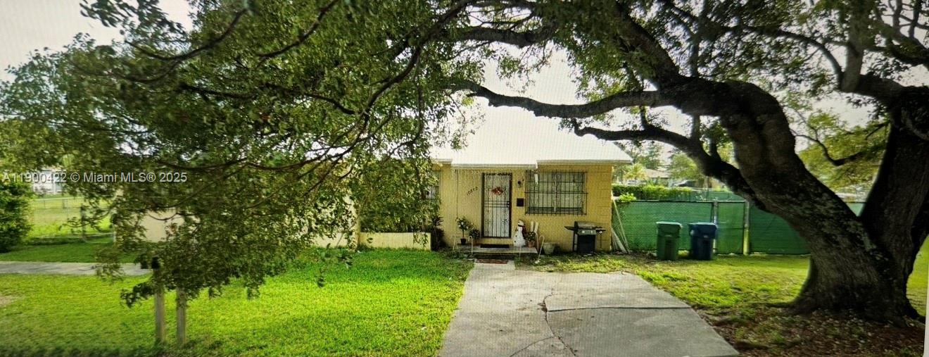 PERRINE GARDENS SUB NO 5 - Residential Lease