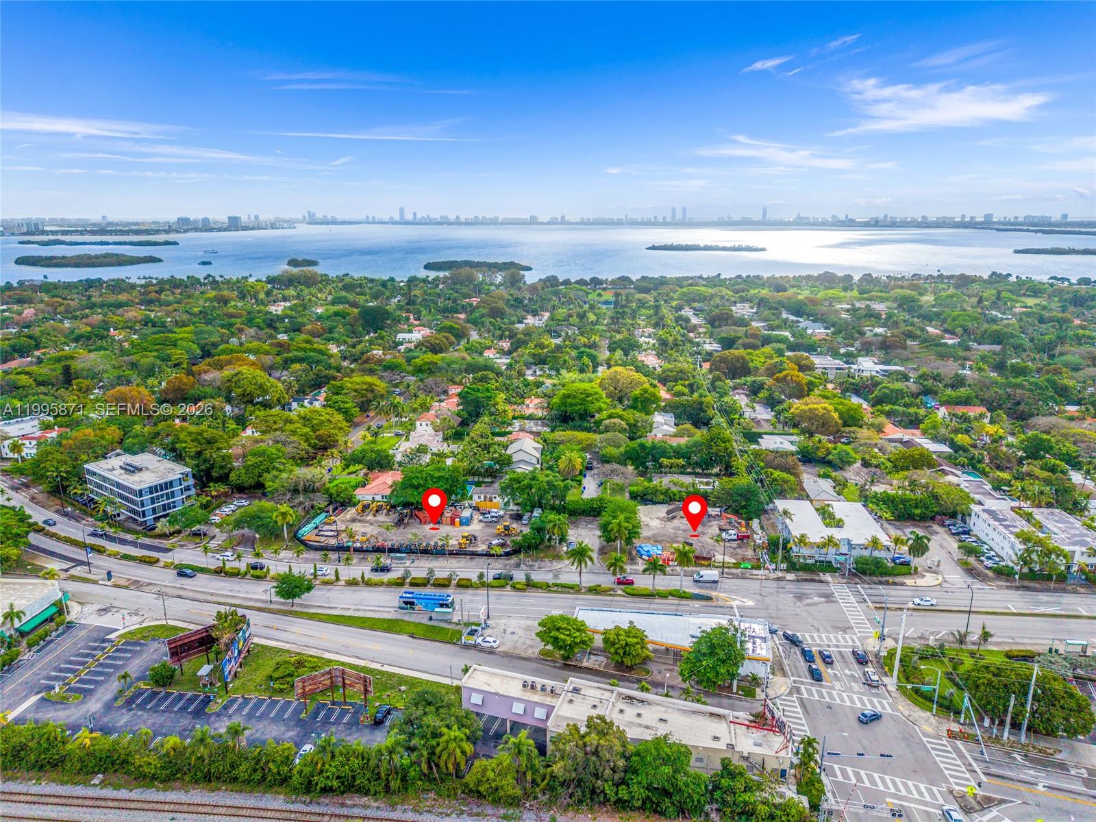 BAYSHORE PLAZA - Commercial Sale
