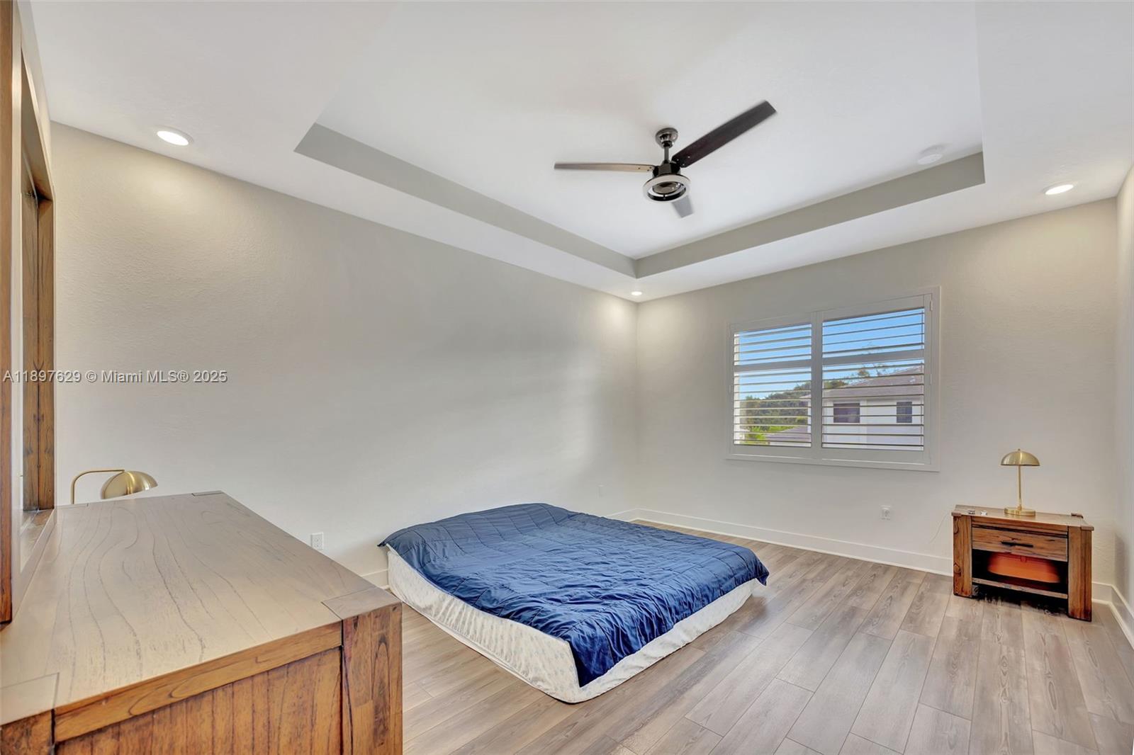 SOUTH KENDALL SEC A - Residential Lease