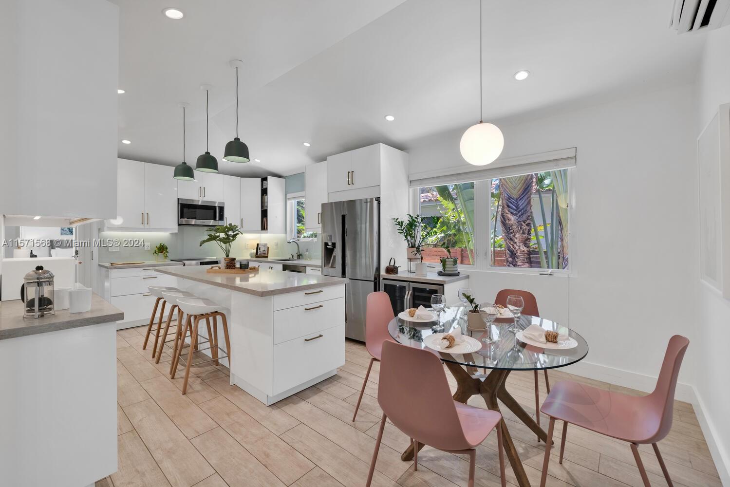 REV PL MIAMI SHORES SEC 8 - Residential