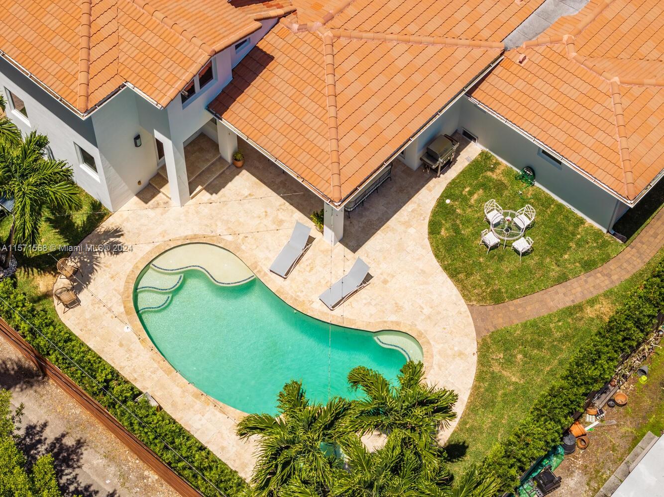 REV PL MIAMI SHORES SEC 8 - Residential