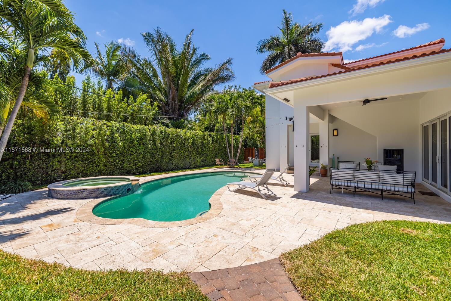 REV PL MIAMI SHORES SEC 8 - Residential