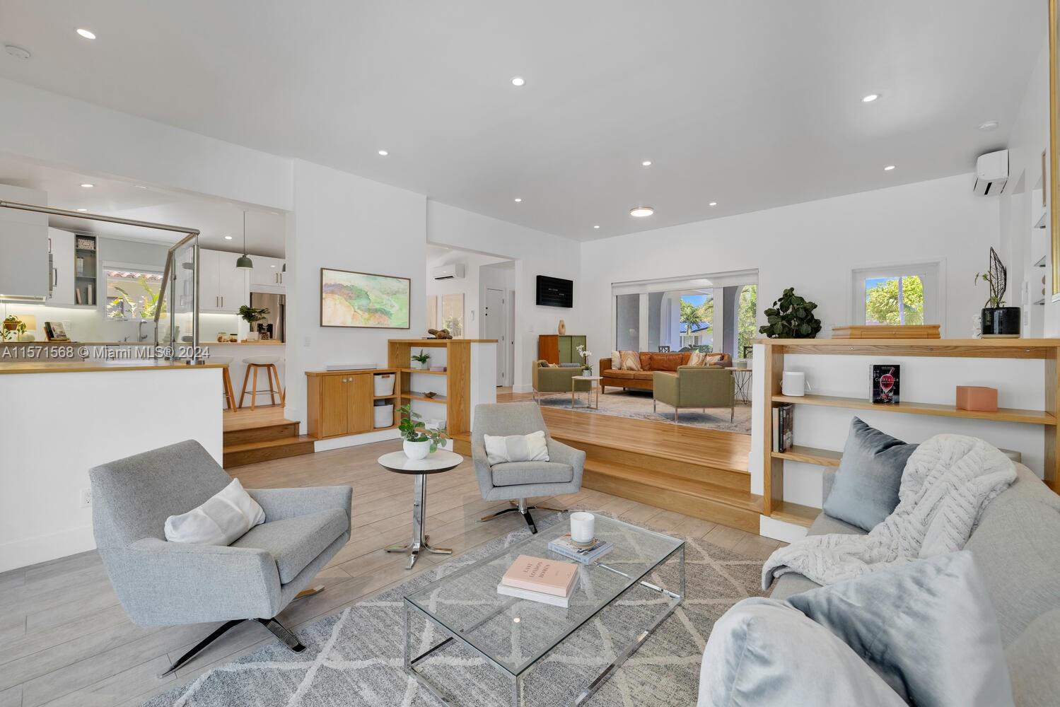 REV PL MIAMI SHORES SEC 8 - Residential