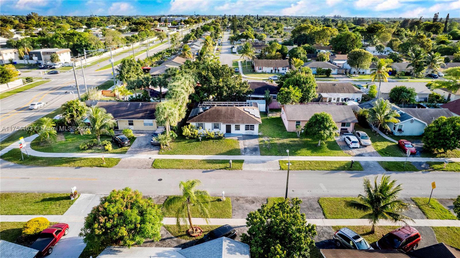 NORTH LAUDERDALE VILLAGE - Residential