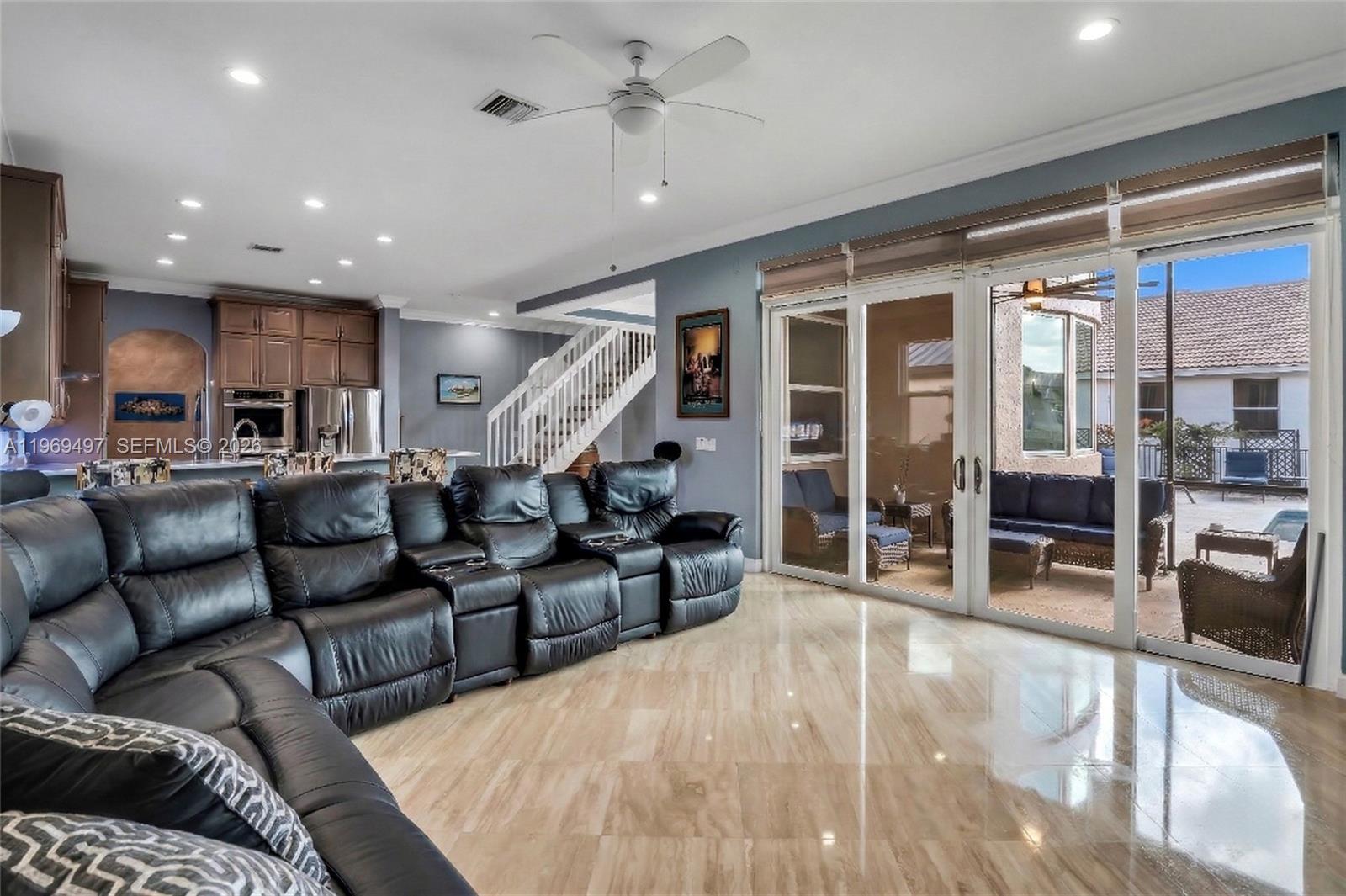 SUNSET LAKES PLAT ONE - Residential