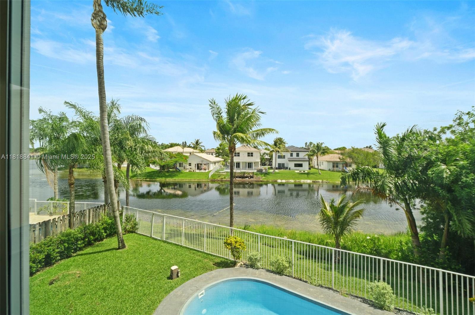 LANDINGS - Residential