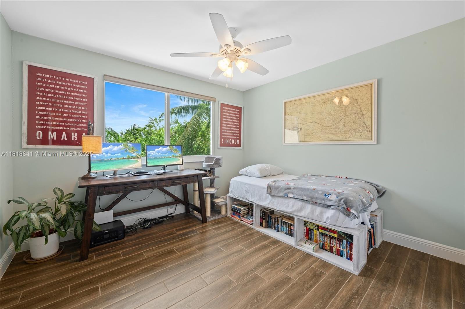 LANDINGS - Residential