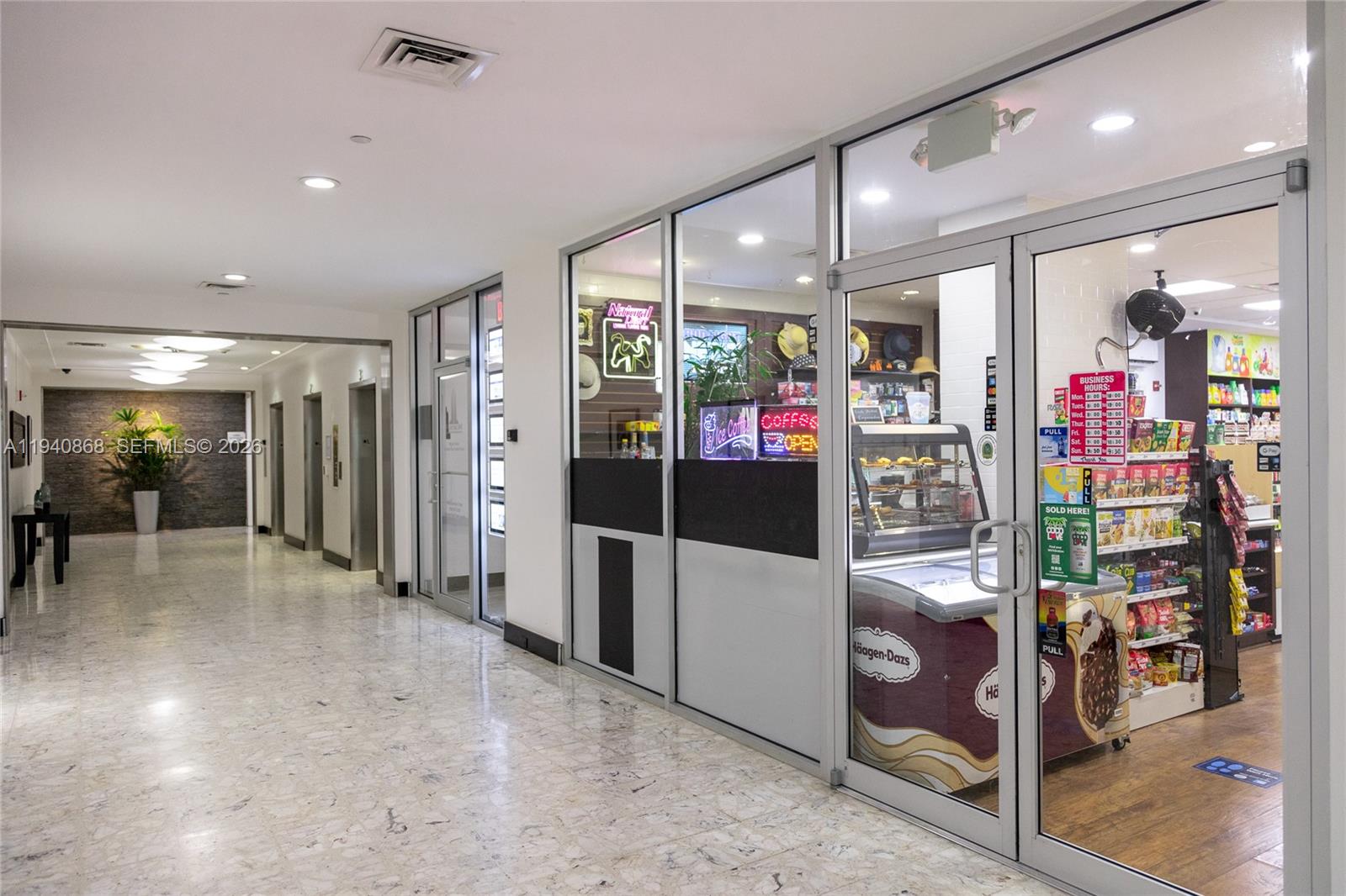 MIRADOR 1200 CONDO - Residential