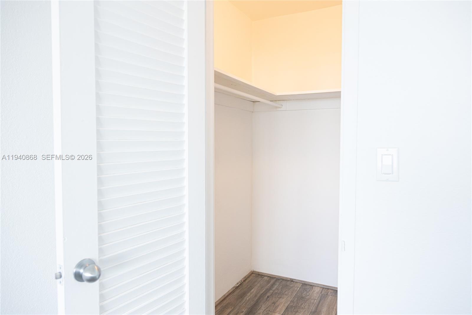 MIRADOR 1200 CONDO - Residential