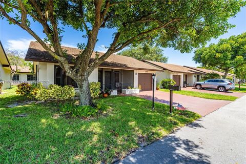 A home in Deerfield Beach