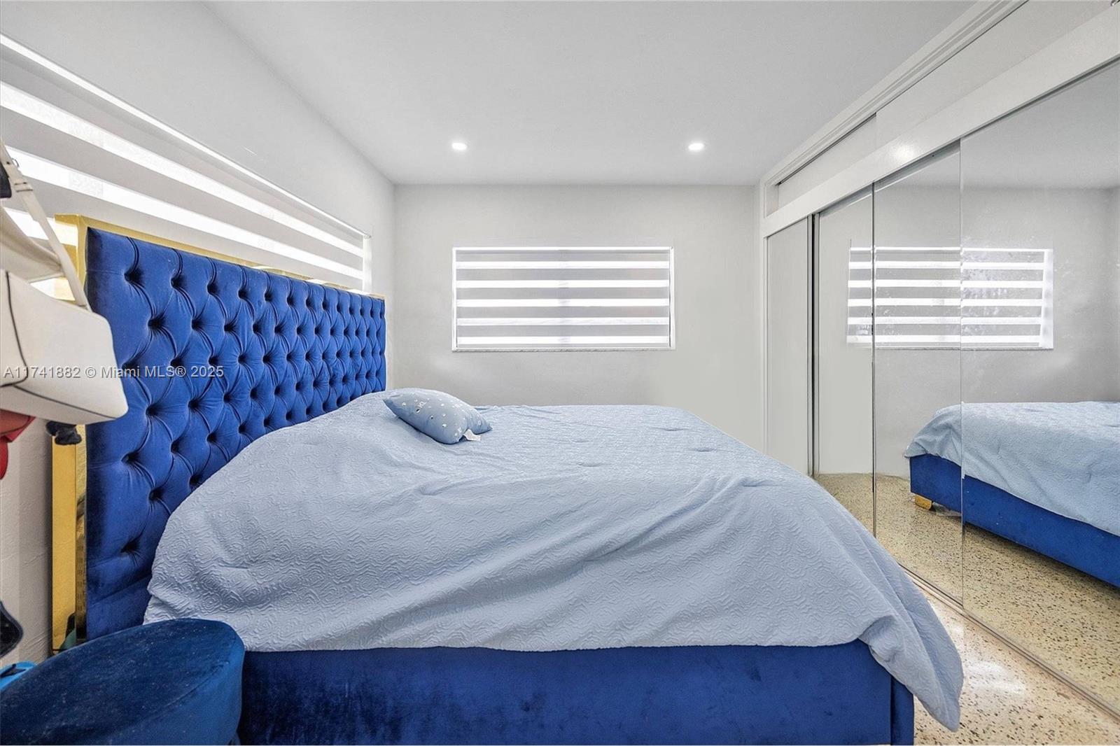 SOUTH CORAL HOMES SEC 2 - Residential