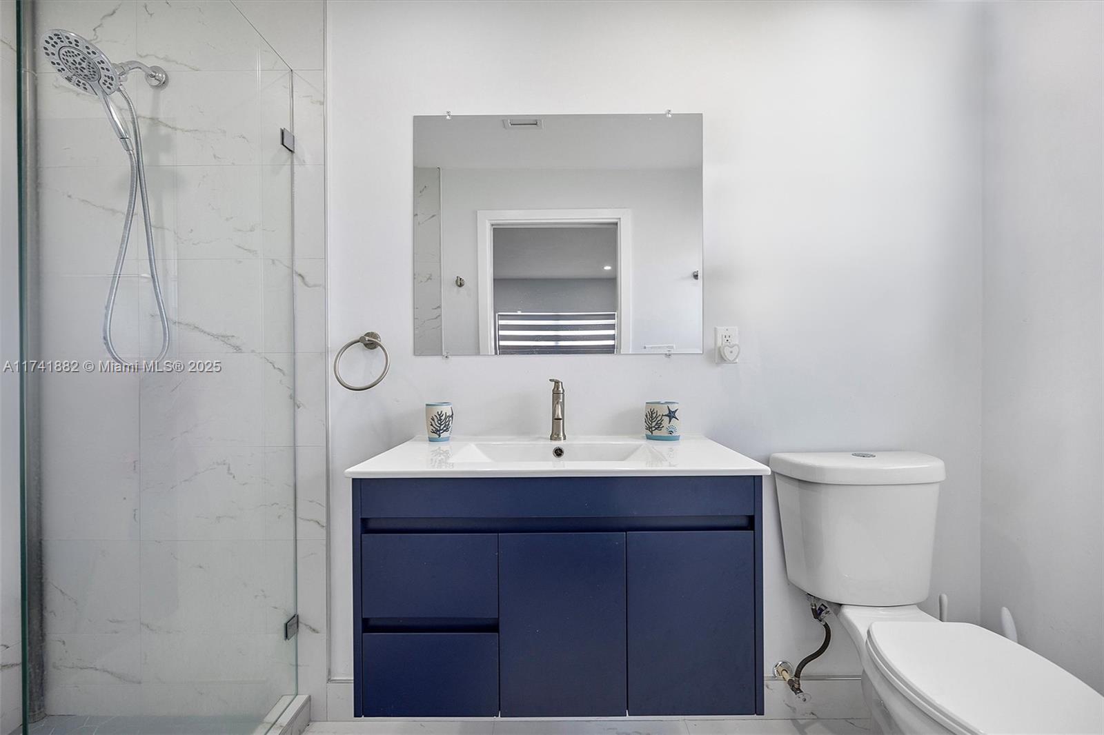 SOUTH CORAL HOMES SEC 2 - Residential