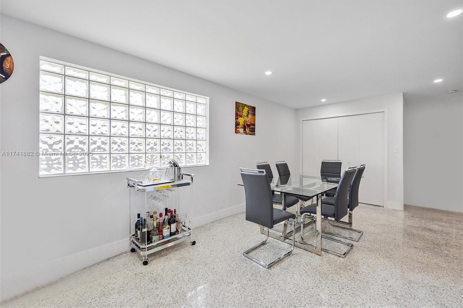 SOUTH CORAL HOMES SEC 2 - Residential
