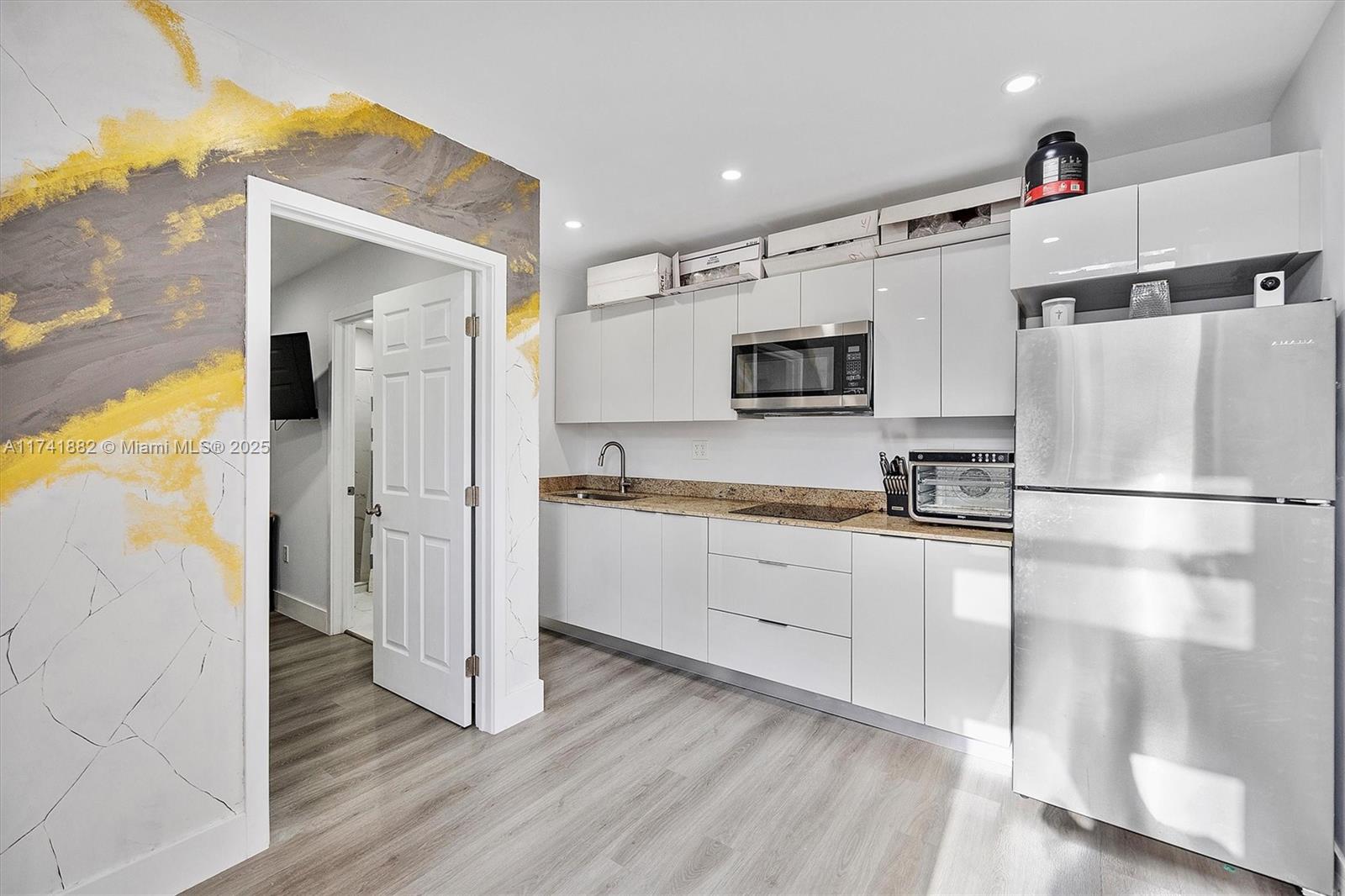 SOUTH CORAL HOMES SEC 2 - Residential