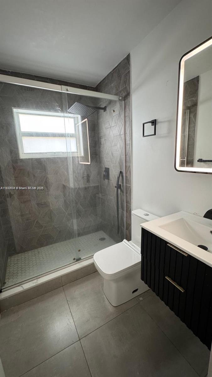 322 SW 11th 1-2