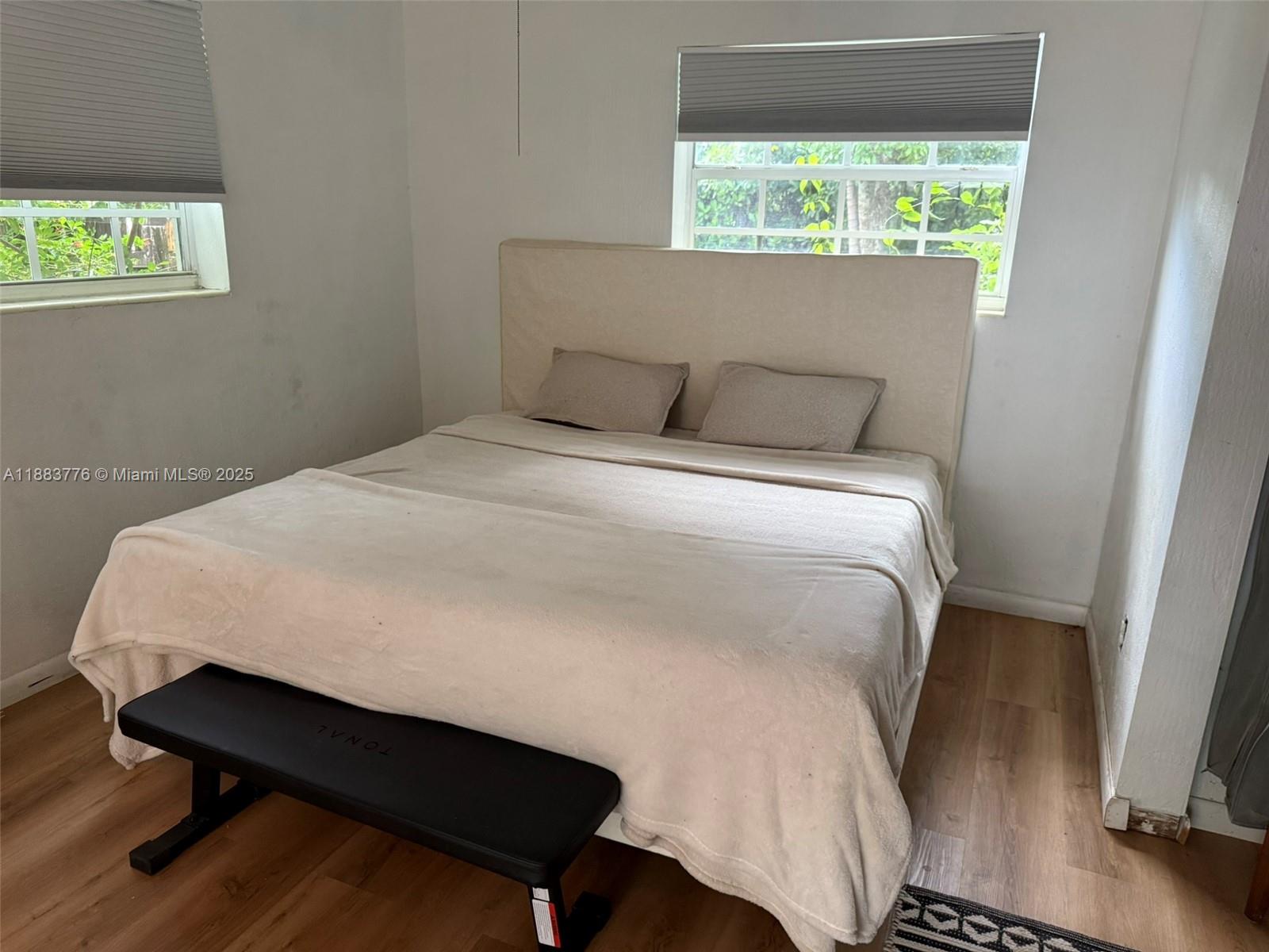 LAKE FOREST SEC 4 - Residential