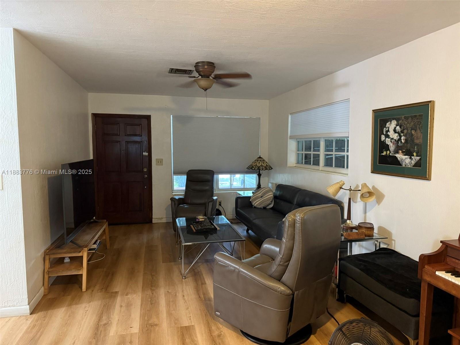 LAKE FOREST SEC 4 - Residential