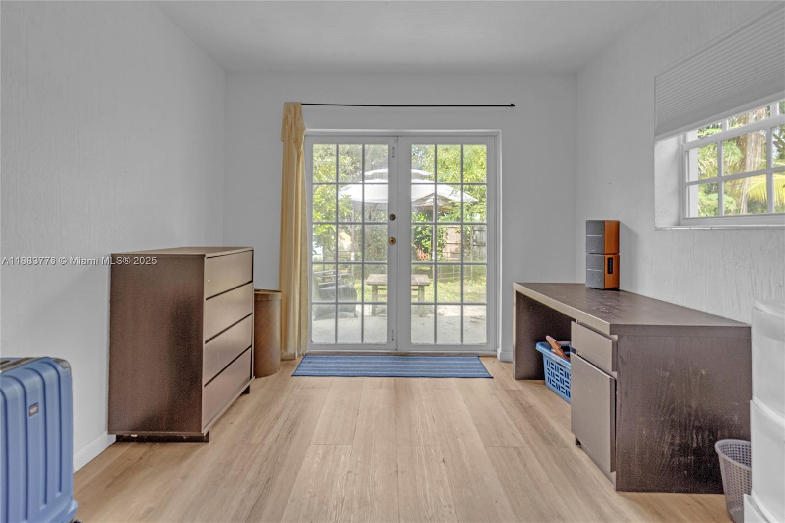 LAKE FOREST SEC 4 - Residential