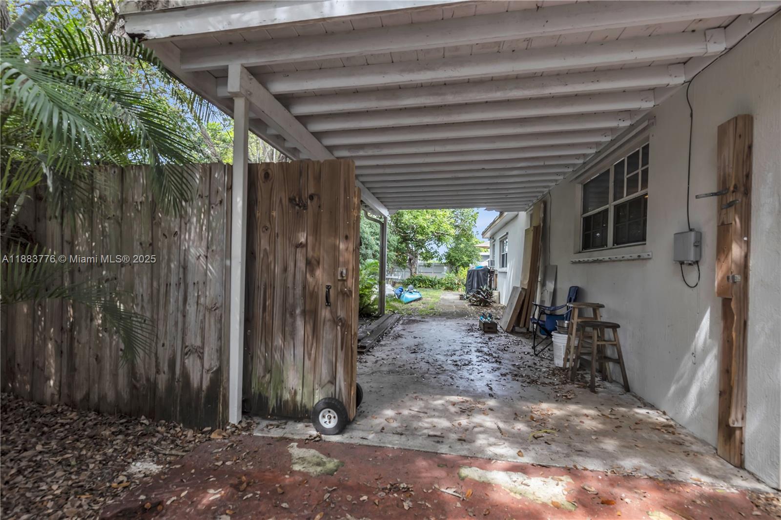 LAKE FOREST SEC 4 - Residential