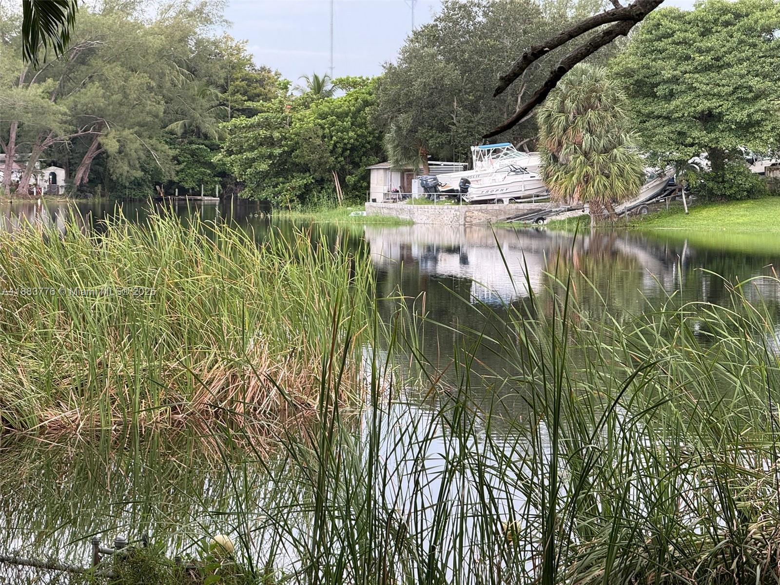 LAKE FOREST SEC 4 - Residential