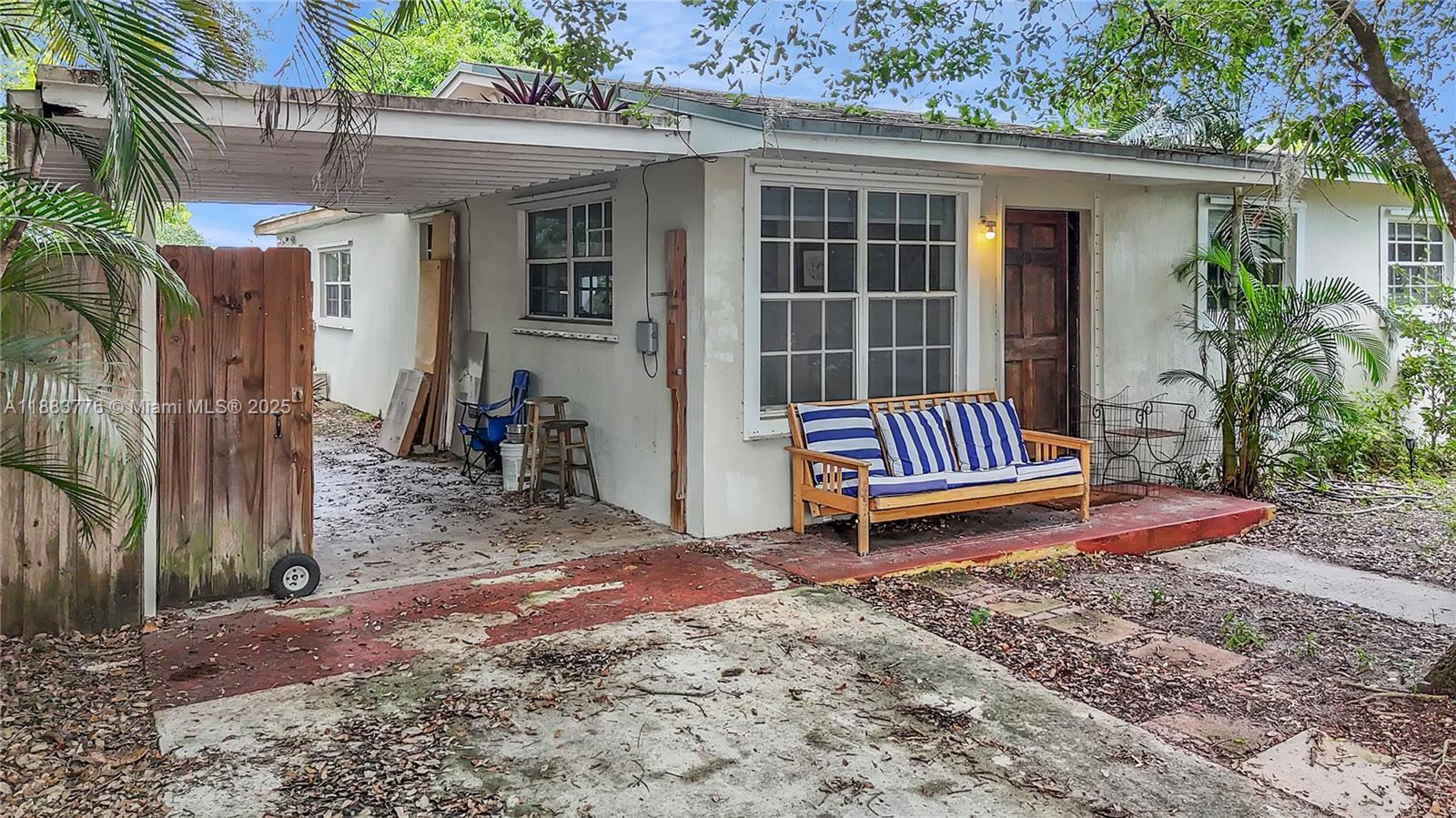 LAKE FOREST SEC 4 - Residential