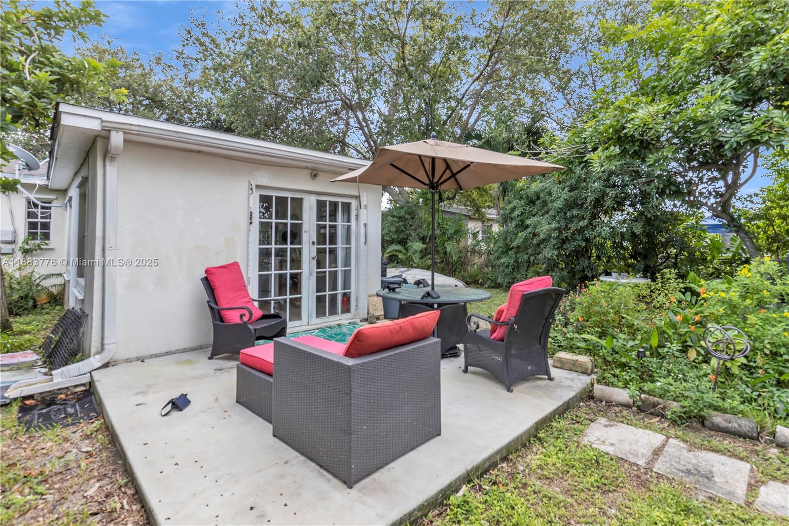 LAKE FOREST SEC 4 - Residential