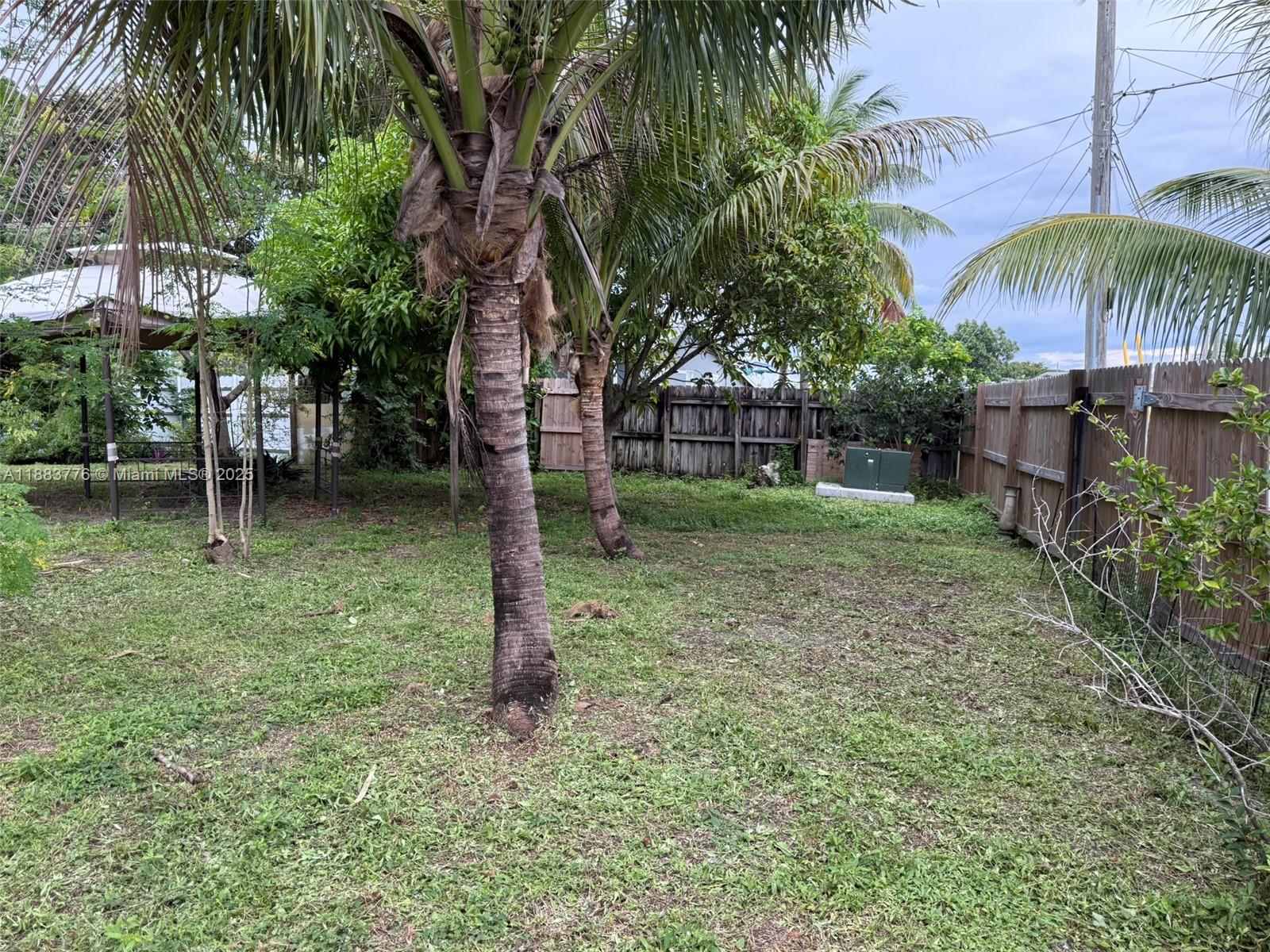 LAKE FOREST SEC 4 - Residential