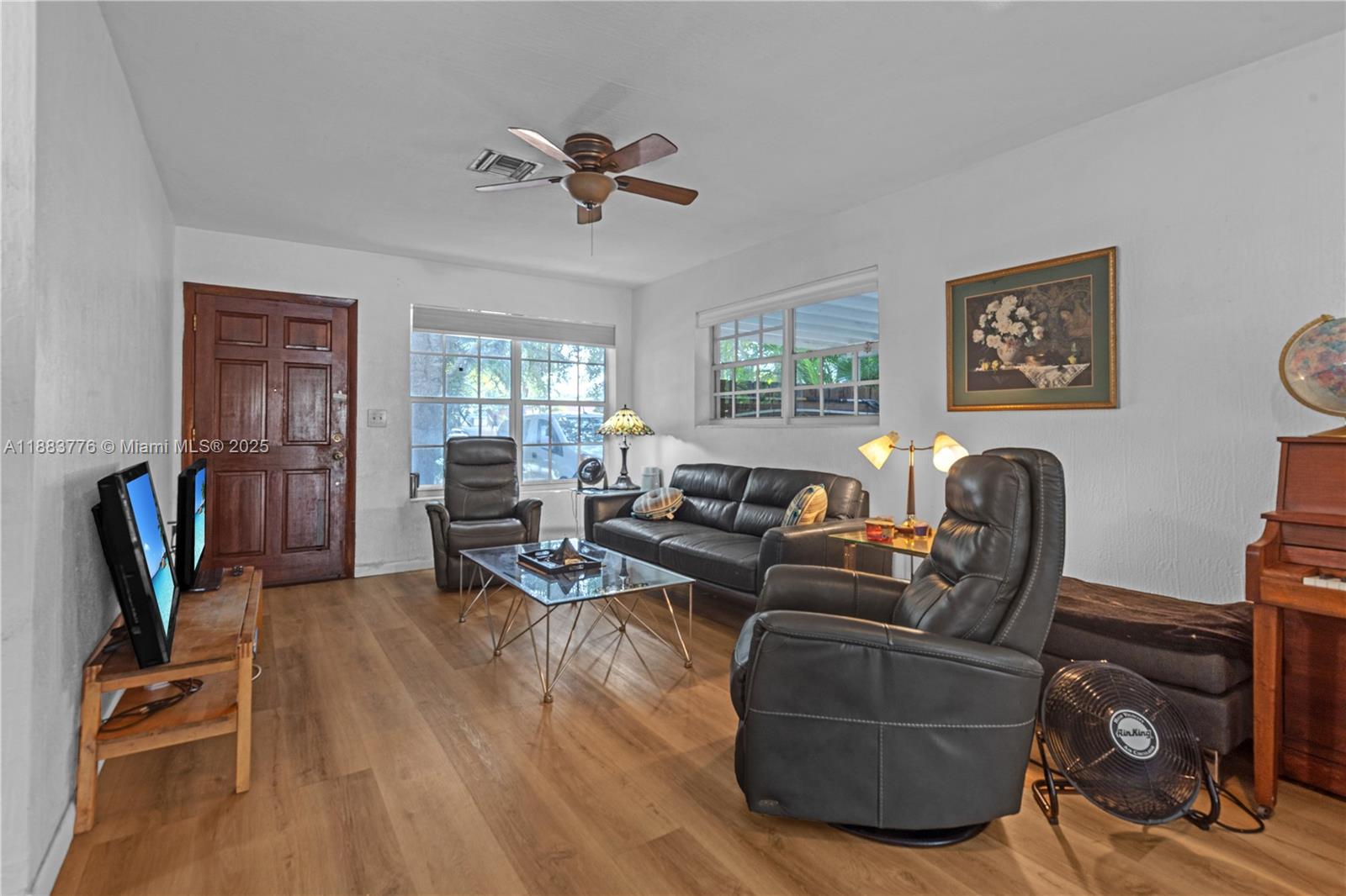 LAKE FOREST SEC 4 - Residential