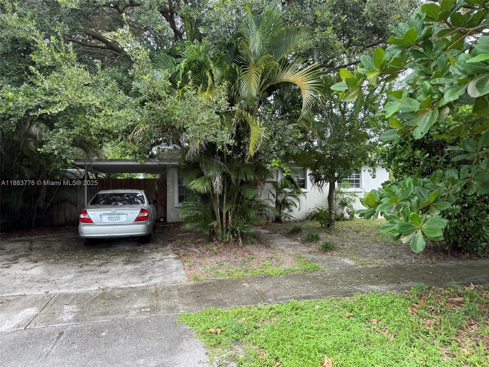 LAKE FOREST SEC 4 - Residential