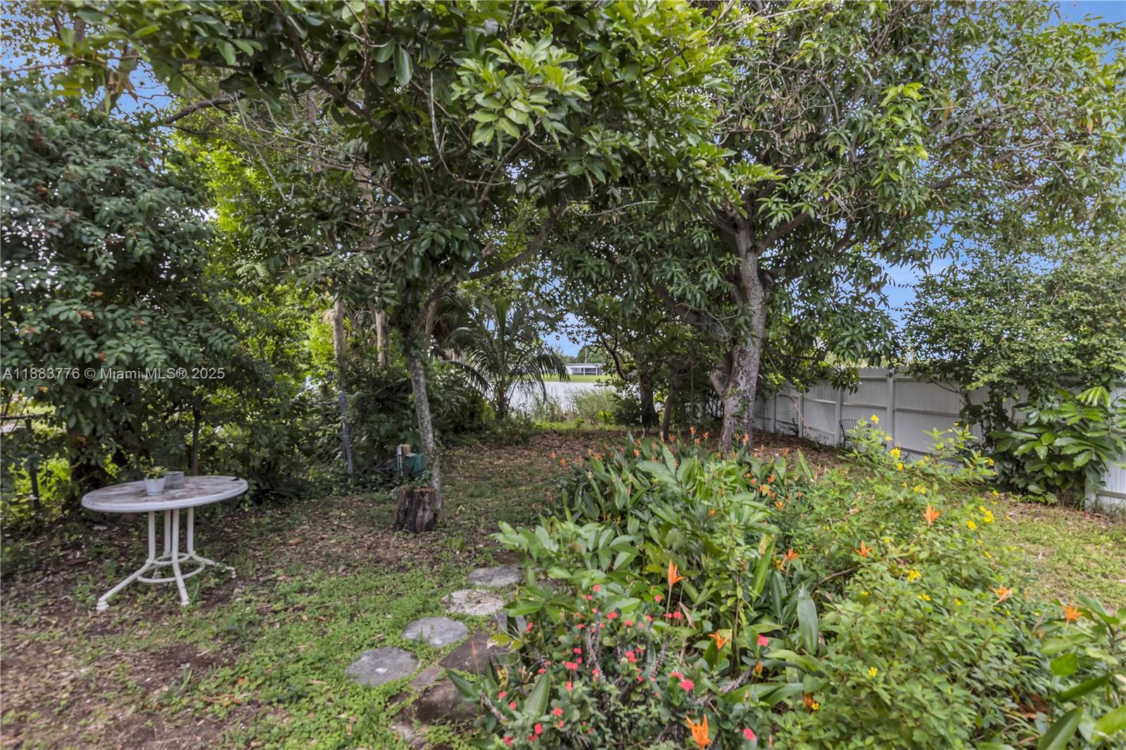 LAKE FOREST SEC 4 - Residential