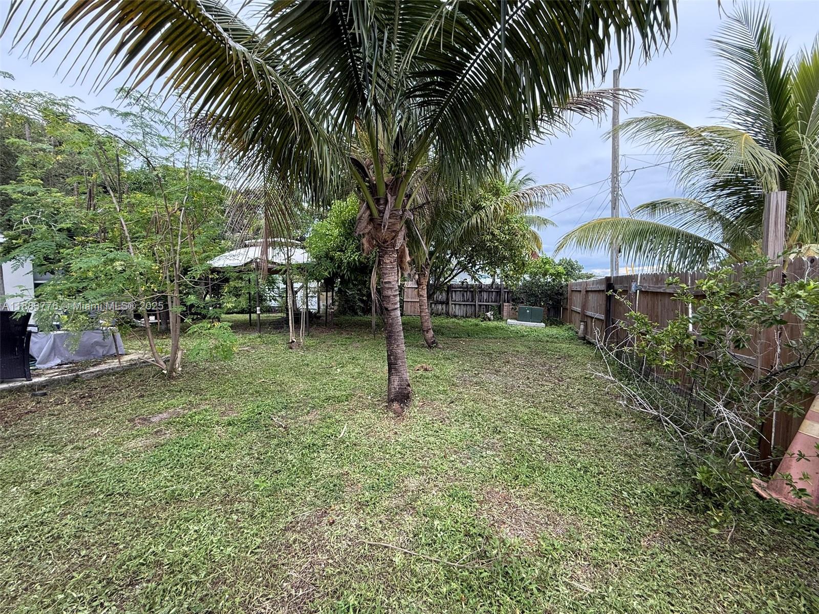 LAKE FOREST SEC 4 - Residential