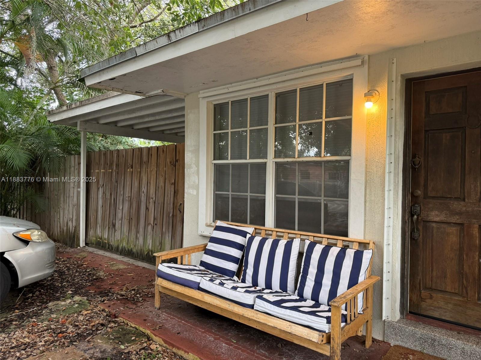 LAKE FOREST SEC 4 - Residential