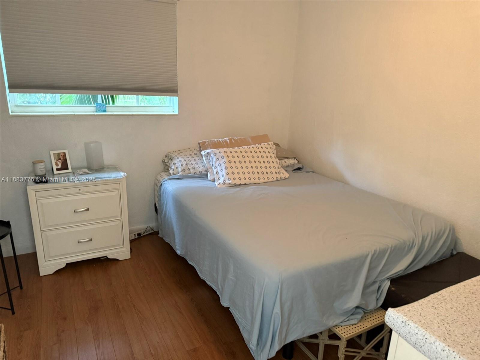 LAKE FOREST SEC 4 - Residential