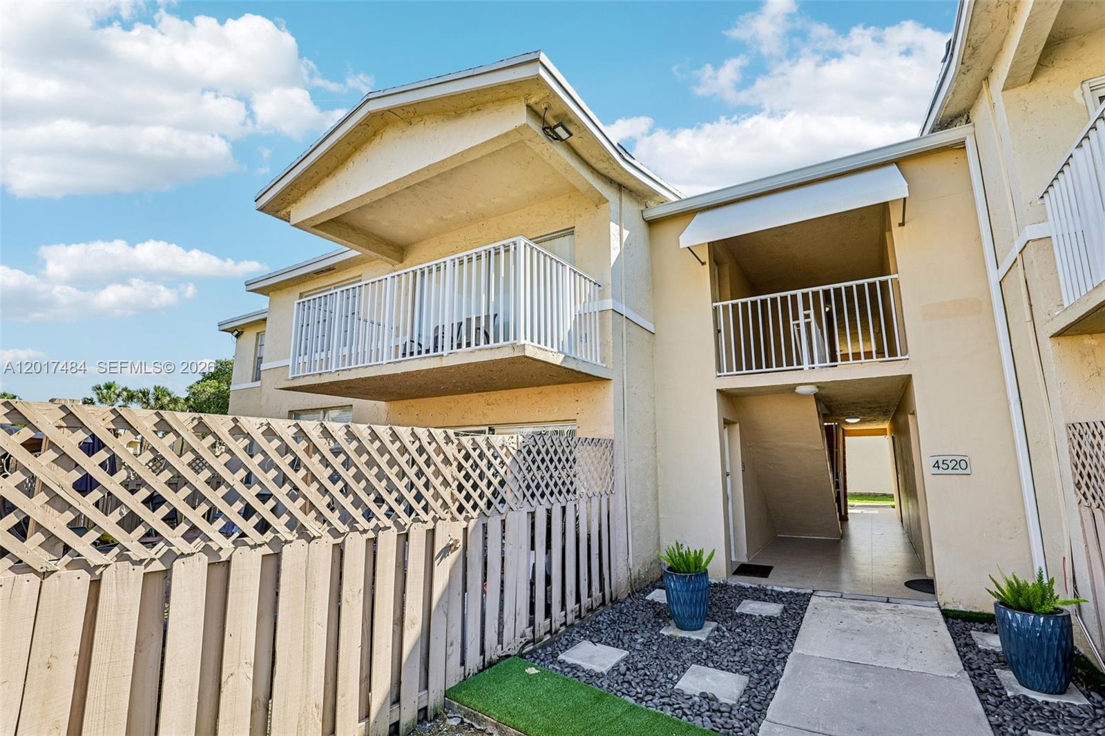 DORAL GARDENS CONDO - Residential