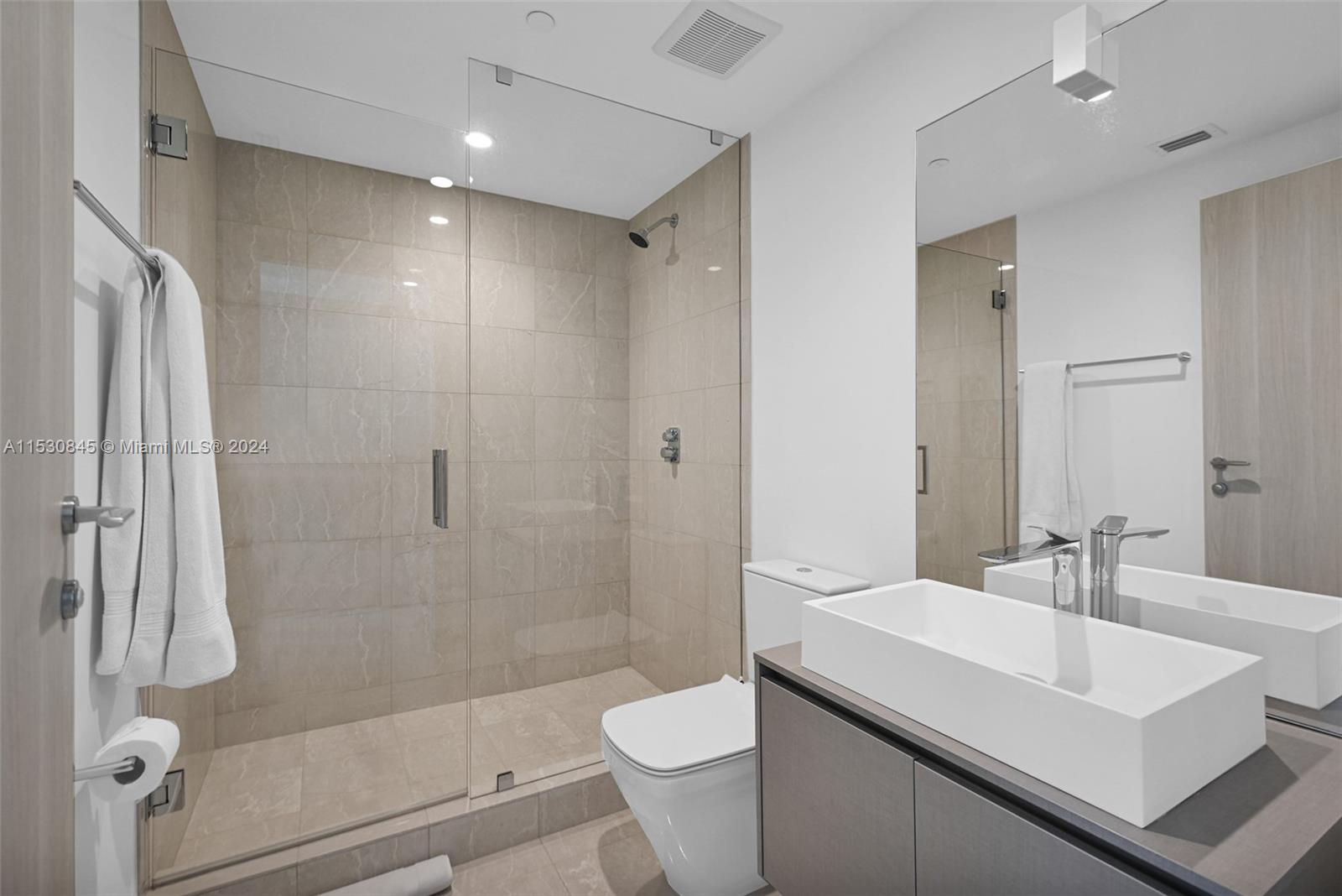 BRICKELL FLATIRON CONDO - Residential