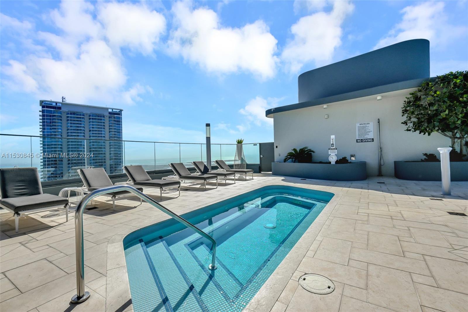 BRICKELL FLATIRON CONDO - Residential