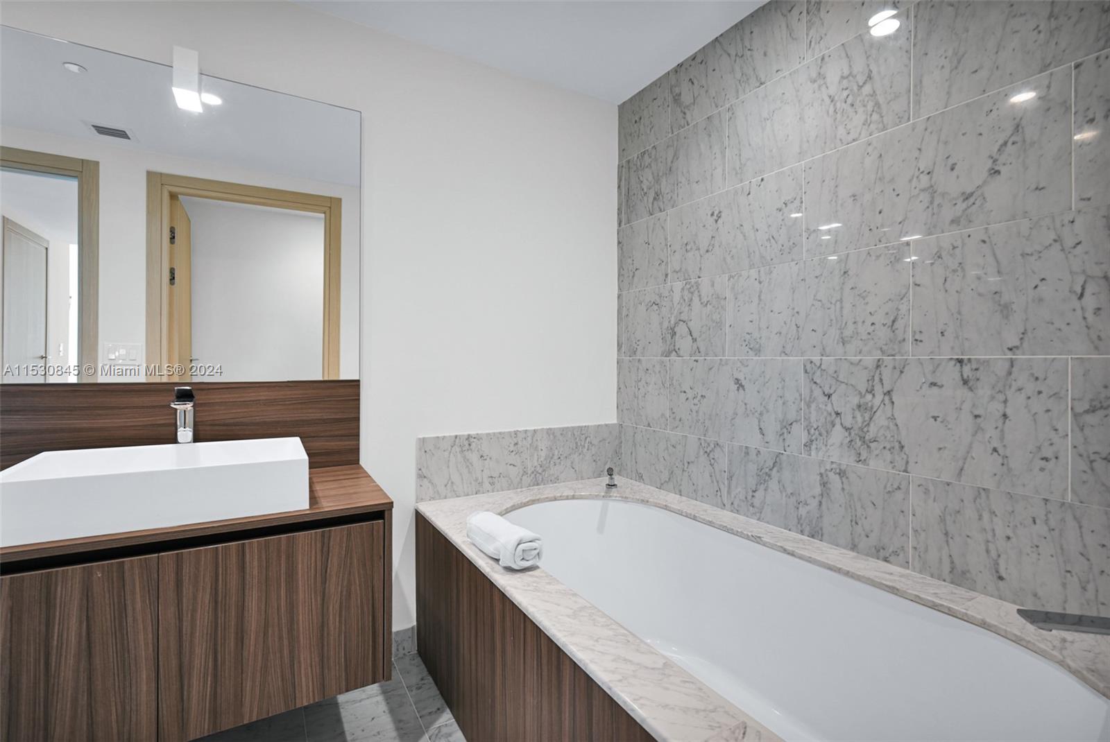 BRICKELL FLATIRON CONDO - Residential