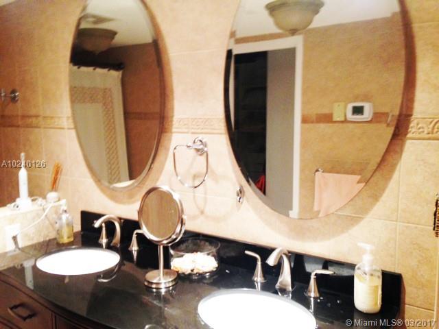 Arlen Beach Condo - Residential Lease