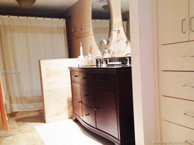 Arlen Beach Condo - Residential Lease