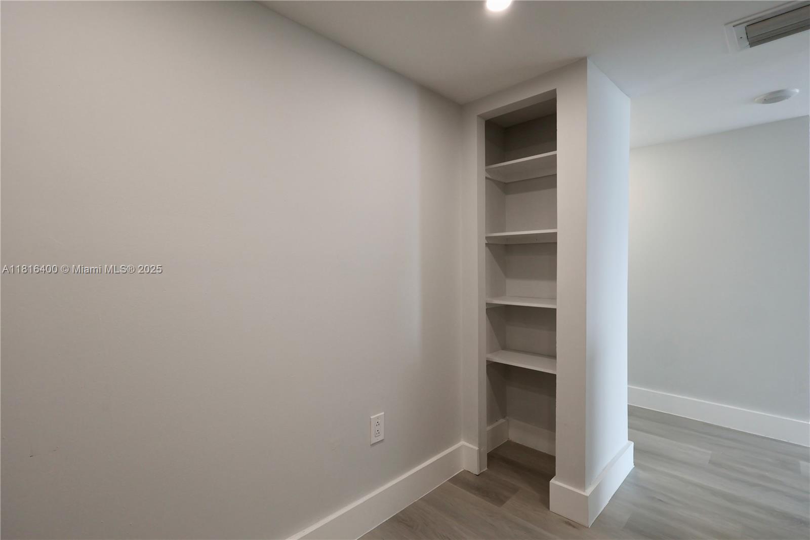 WATERVIEW CONDO - Residential