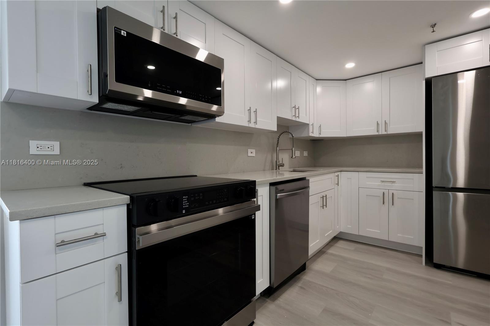 WATERVIEW CONDO - Residential